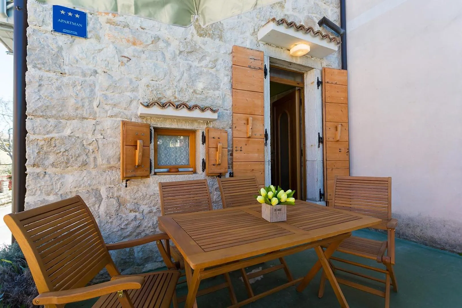 Holiday home Stone House Ana Funtana Villa